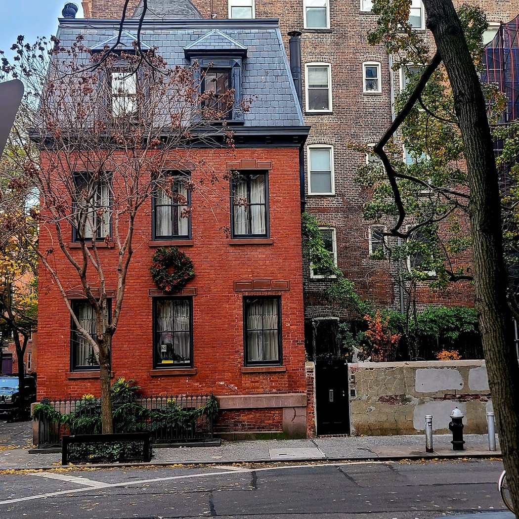 Commerce St 2