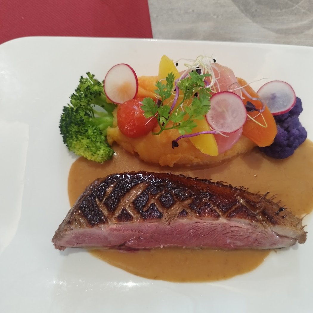 L'Orangeraie Saumur le Bistrot du château 1
