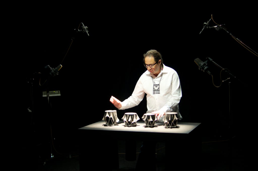 Guillermo Galindo: Sonic Borders III 1