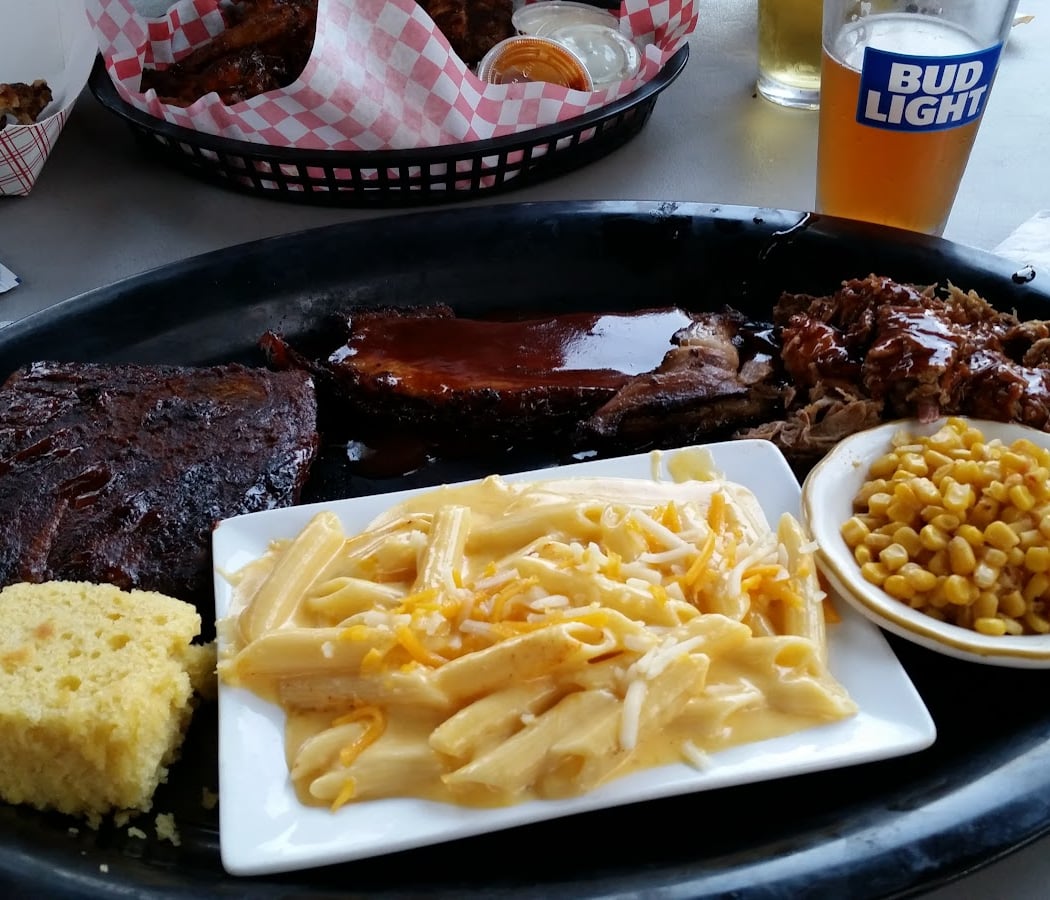 Smokin' Eagle BBQ & Brew 1