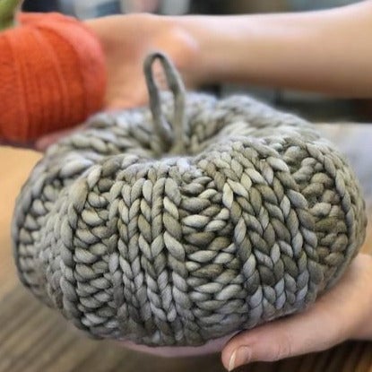 Knit Pumpkin Class 1
