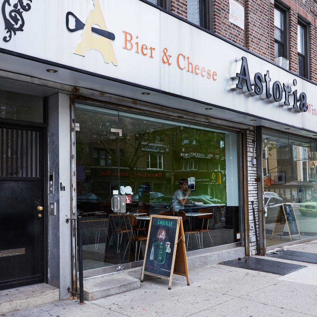 Astoria Bier & Cheese 2