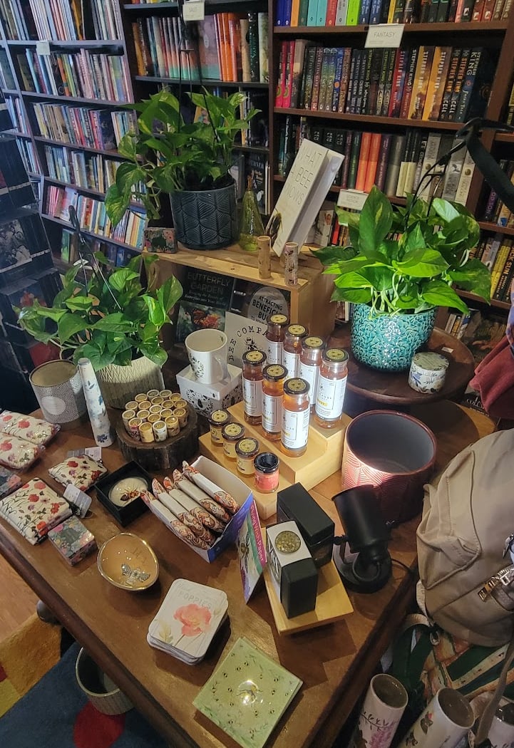 Green Toad Bookstore 3