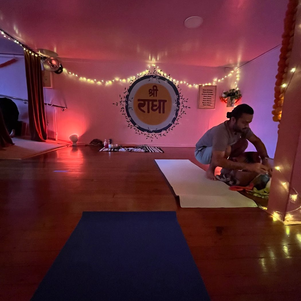 YOGA 3