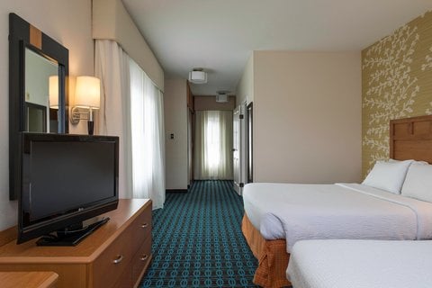 Fairfield by Marriott Inn & Suites Santa Rosa Sebastopol 2