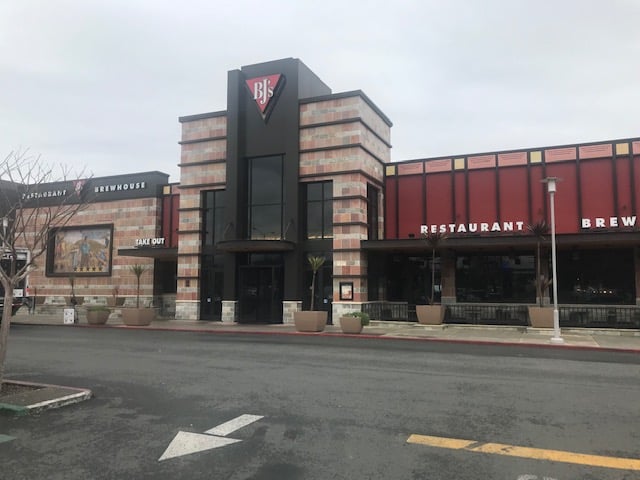 BJ's Restaurant & Brewhouse 3
