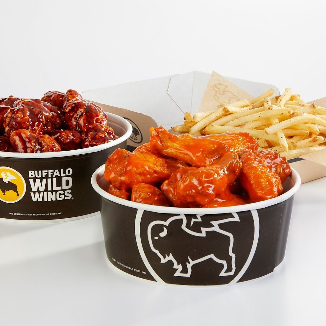 Buffalo Wild Wings 'GO' 1