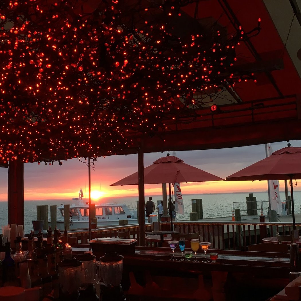 Cherry's On The Bay 1