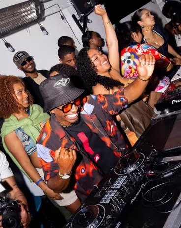 Bushwick Grand & Friends 1