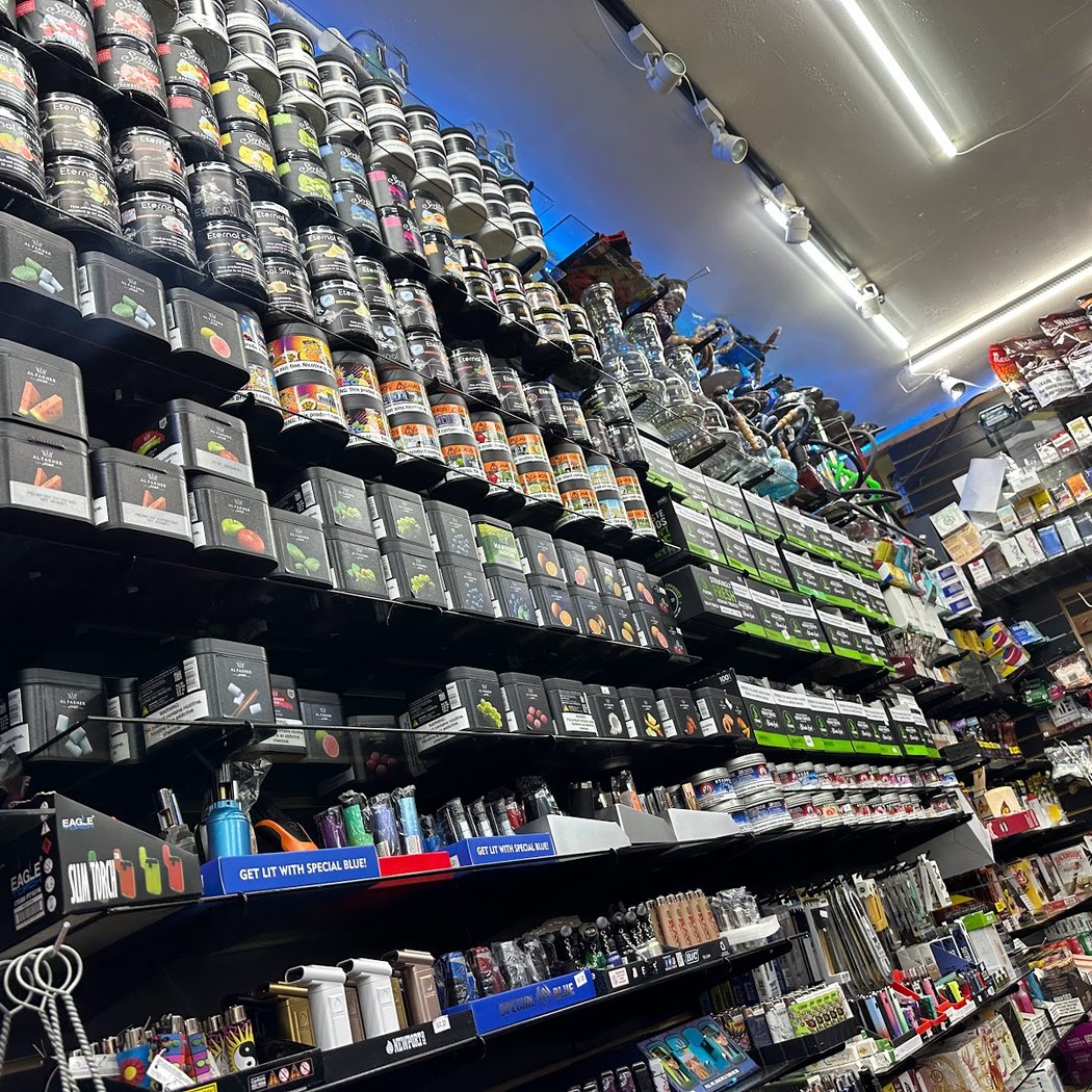 The Smoke Shop 3