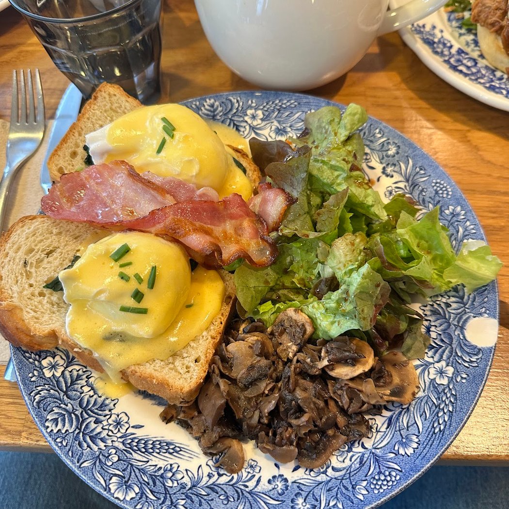 Brunch at Billie's 3