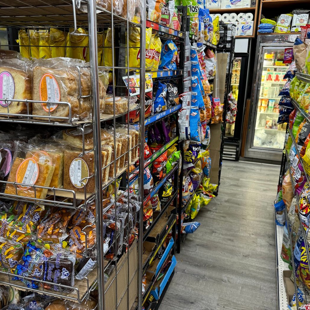 4th Avenue Fine Food 3