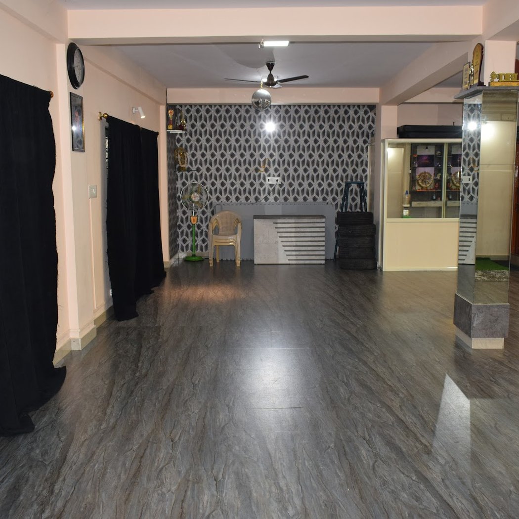 Gravity Dance Academy 3