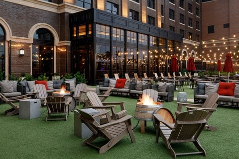 Hotel Vin, Grapevine, Autograph Collection 2