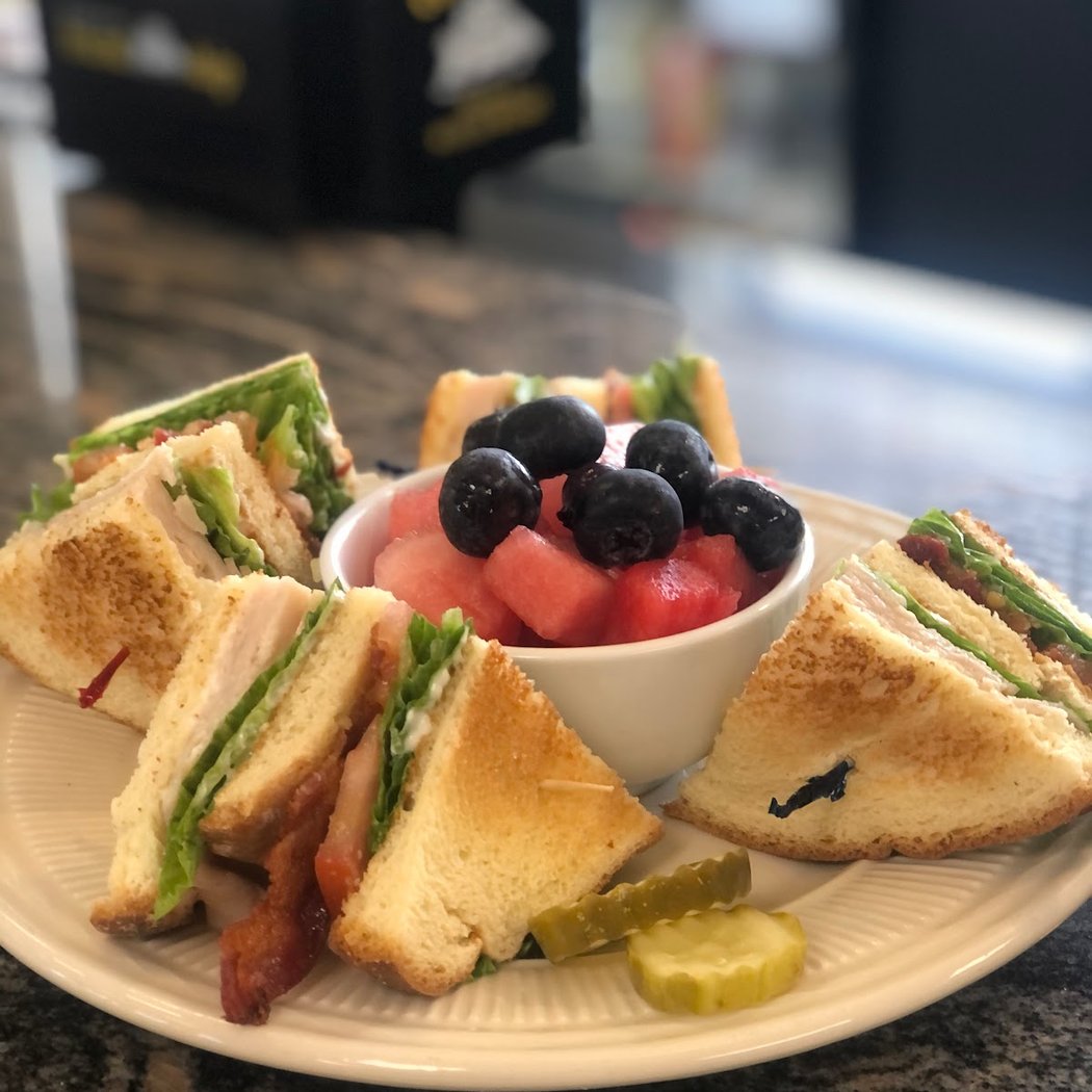Mission Hills Cafe 3
