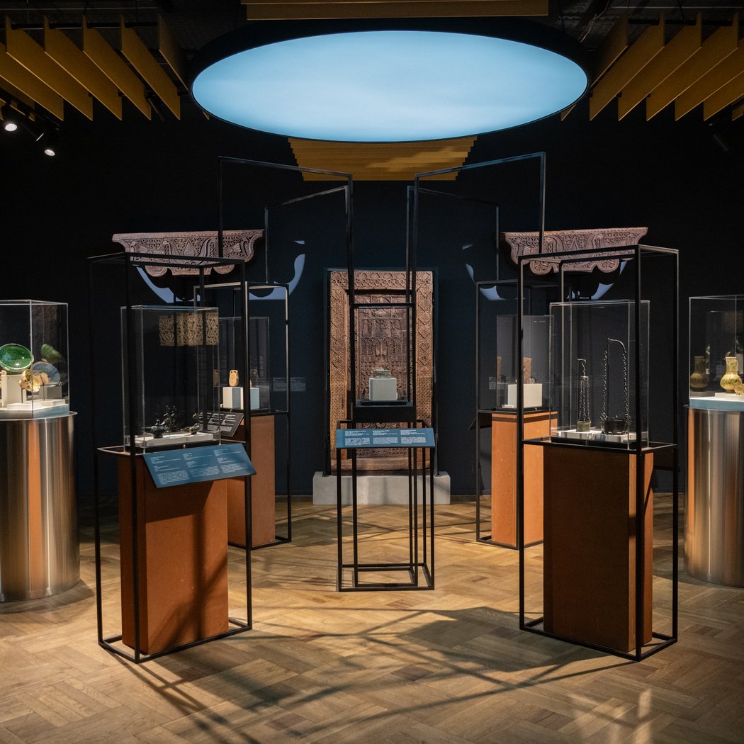 Dialogues sacrés : du Louvre au musée d’histoire de l’Arménie 3