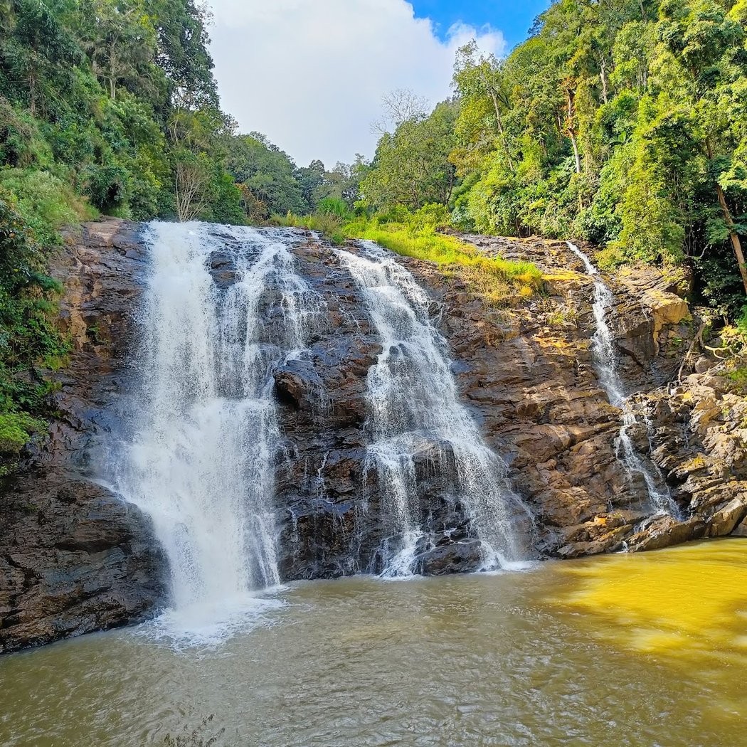 Abbi Waterfall 1