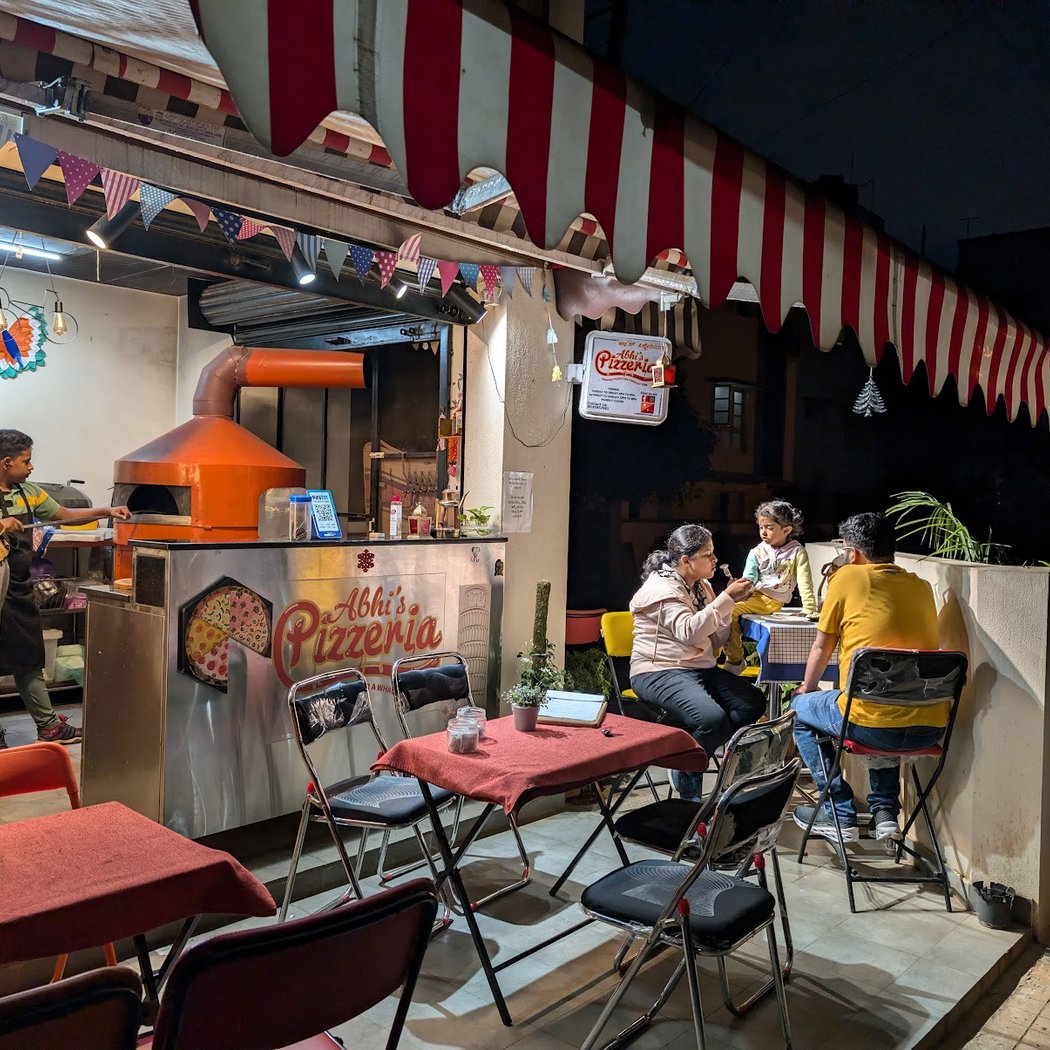 Abhi's Pizzeria 2
