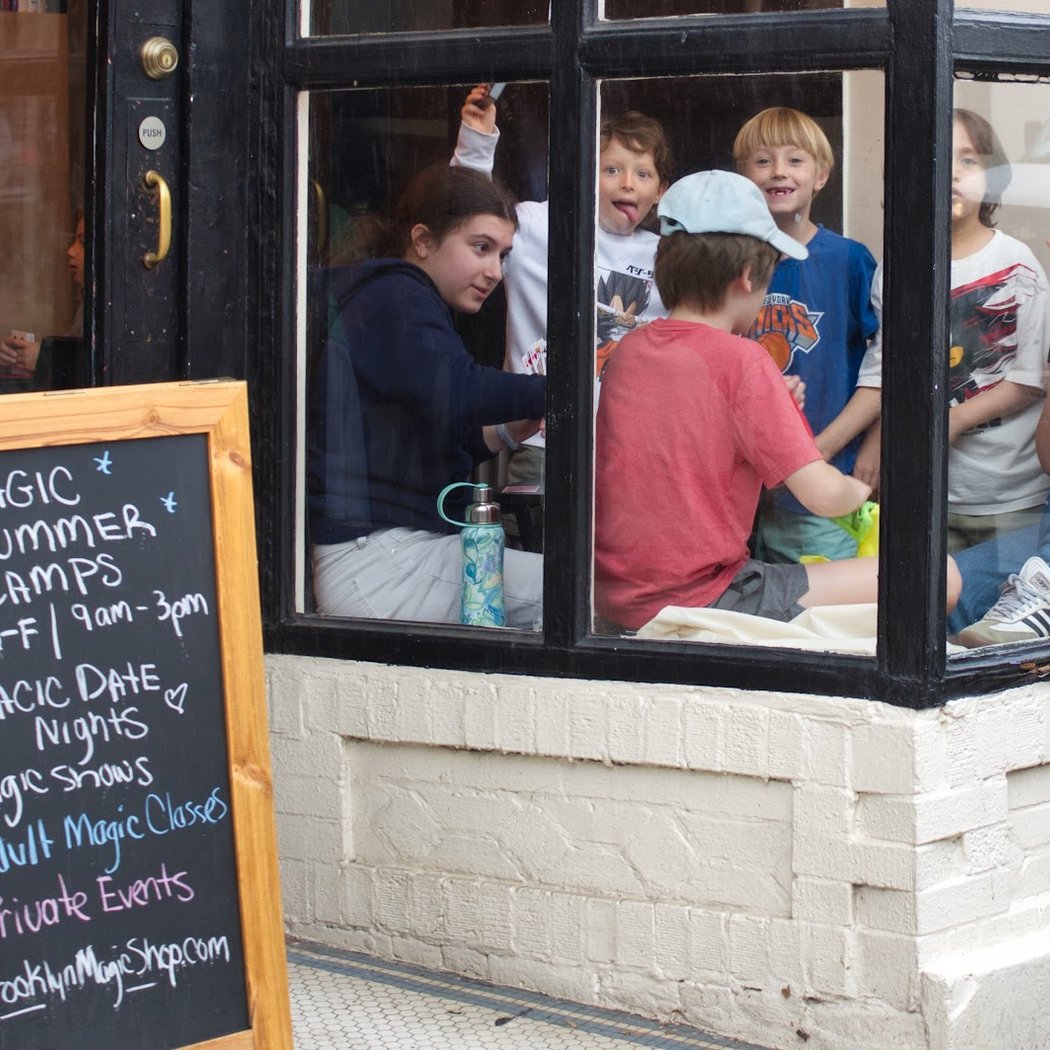 Family Magic Show 3