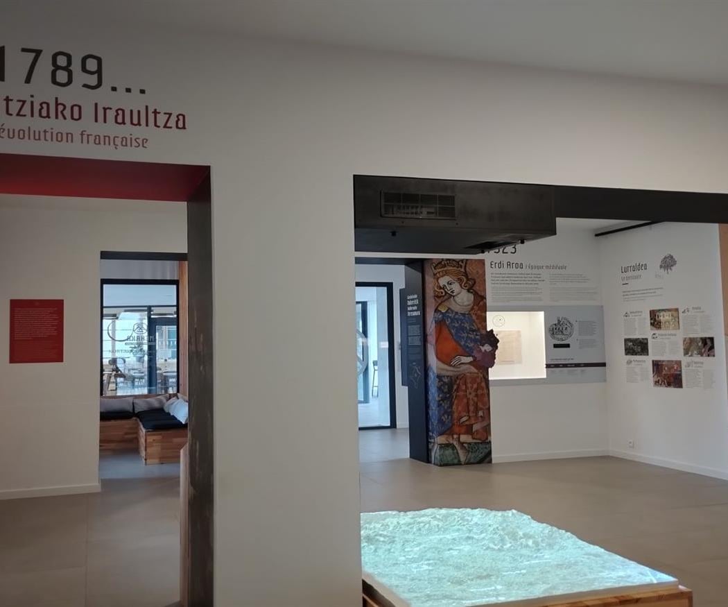Visite du centre d'interprétation Mehaka sur la Basse Navarre et du village de Baigorri 3