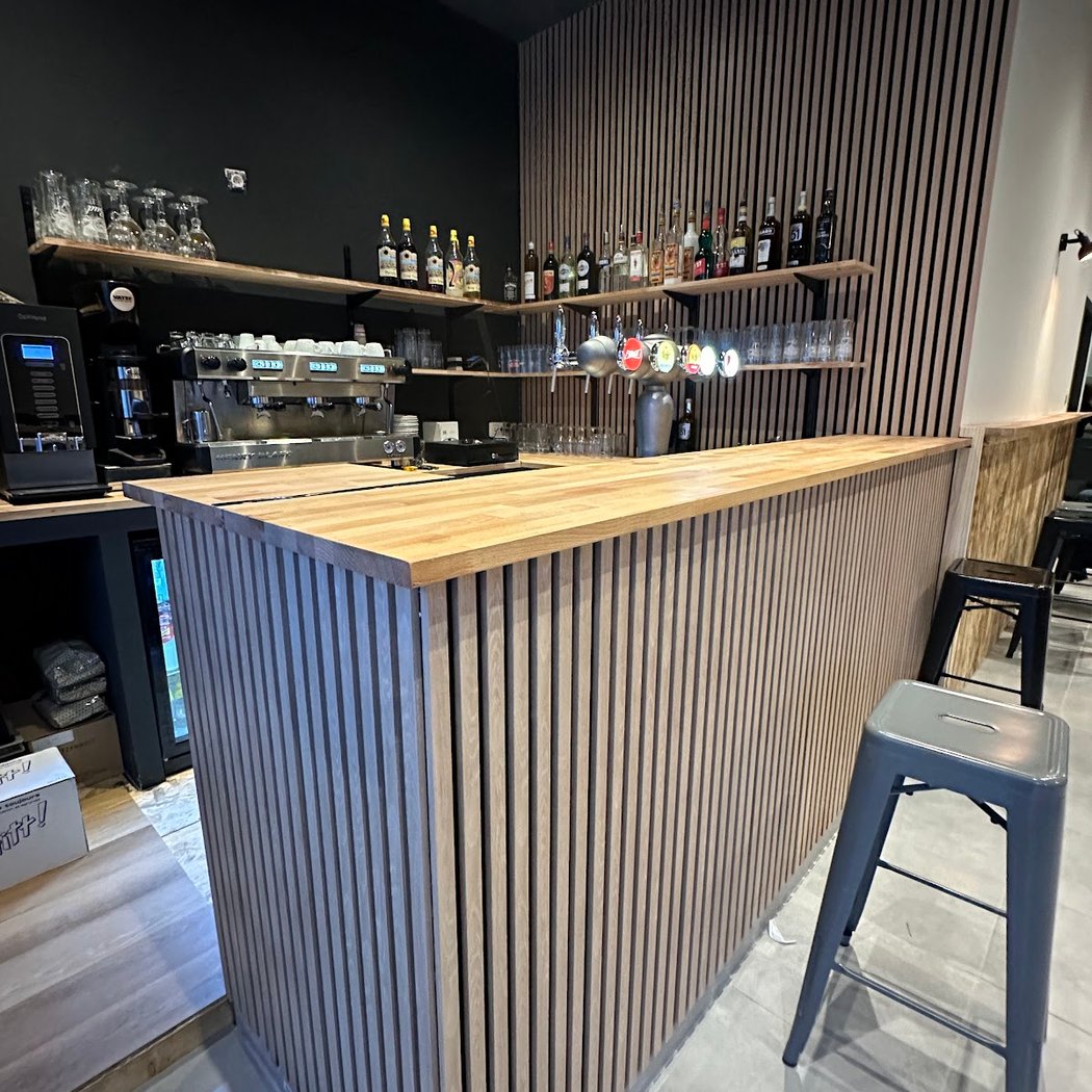 Bar le cube 2
