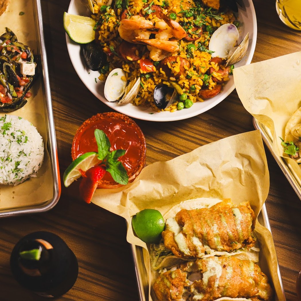 La Ezkina Grill & Cantina 1