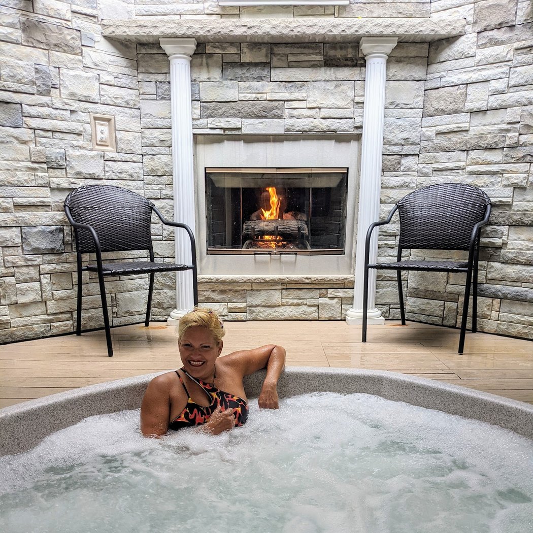 Oasis Hot Tub Gardens - Ann Arbor 2