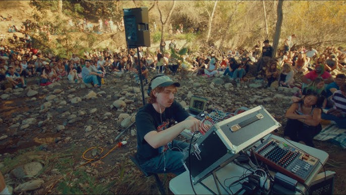 Public Sounds with Geller 3