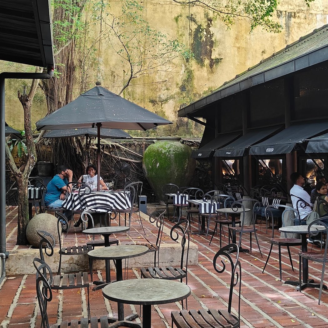 The Gallery Café 2