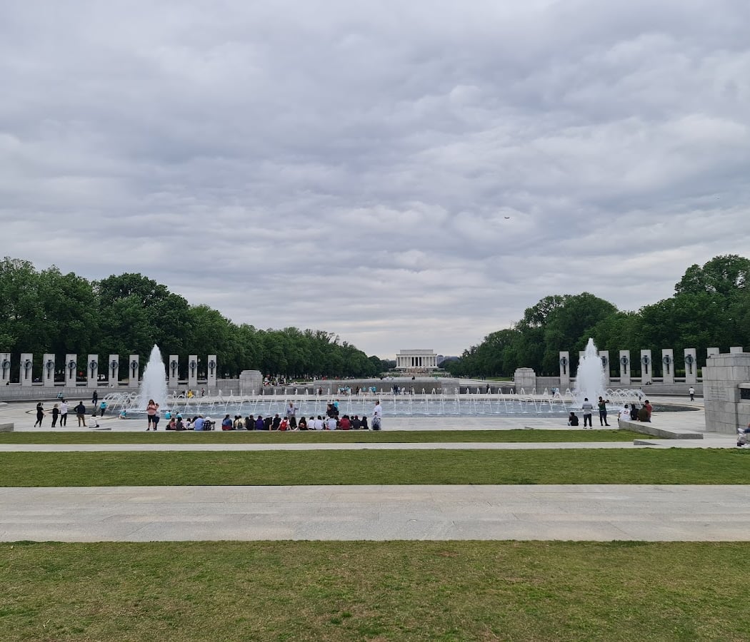 Washington Monument Grounds 3