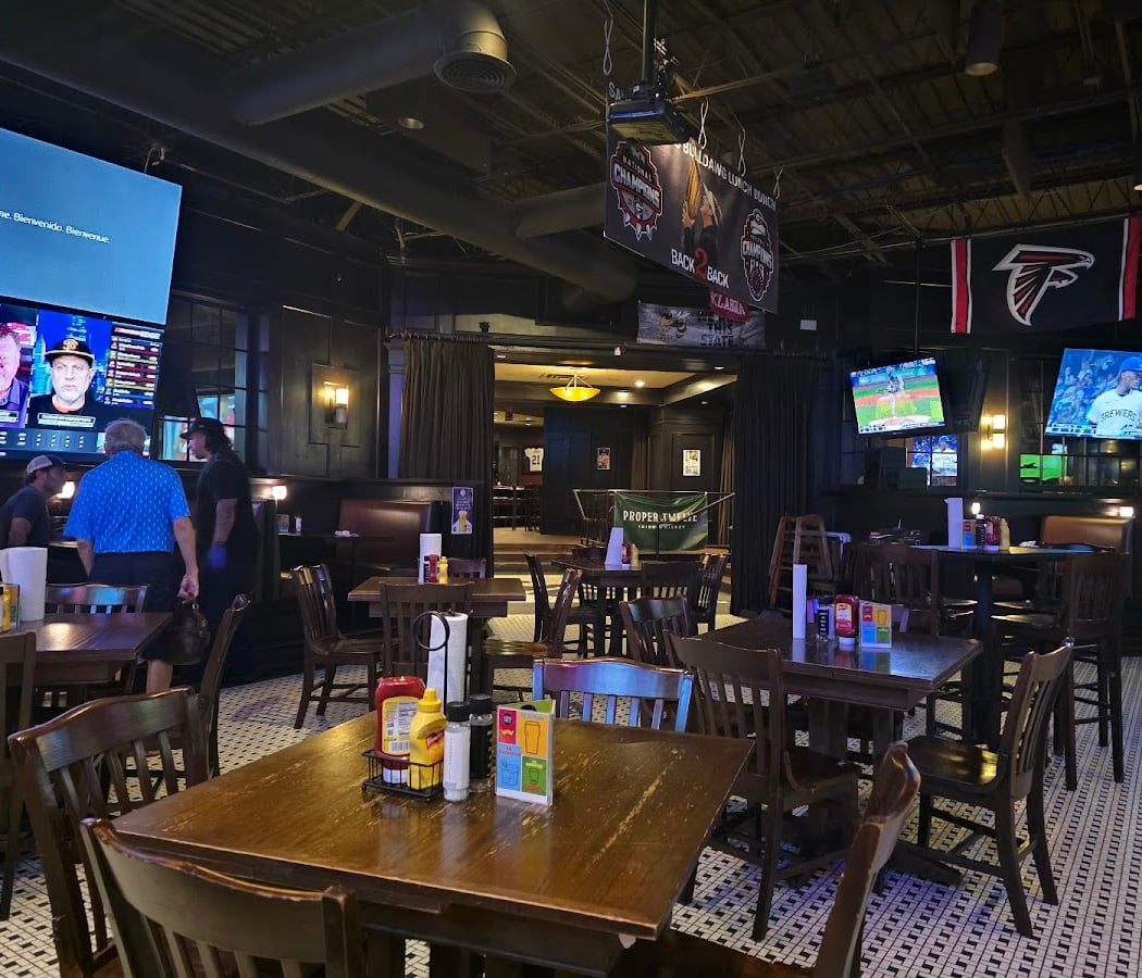 Hudson Grille Sandy Springs 3