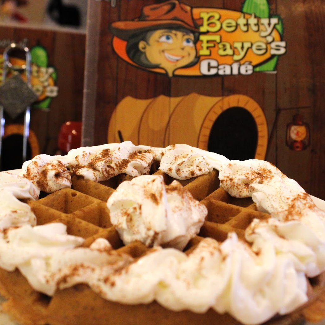 Betty Faye's Cafe 3