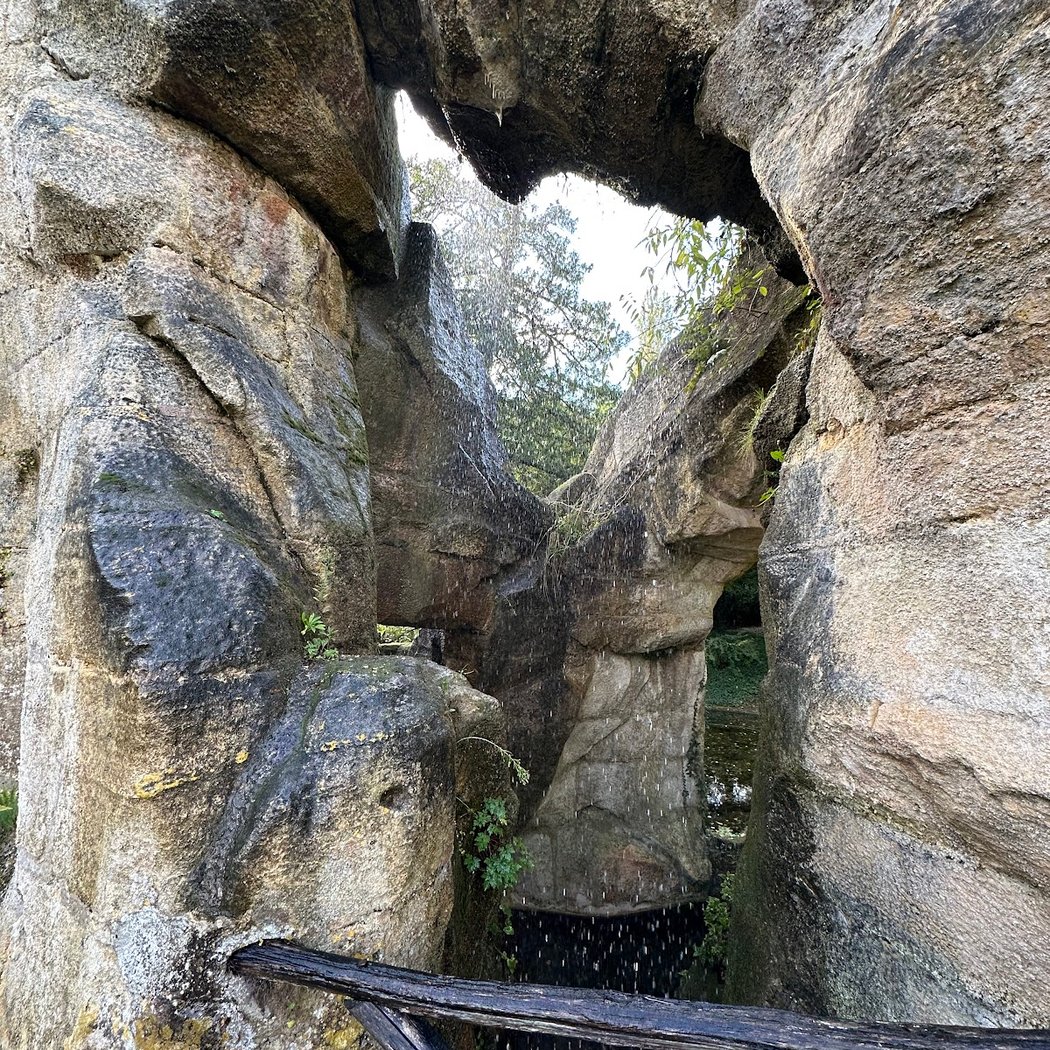 Grotte de Marie-Antoinette 4
