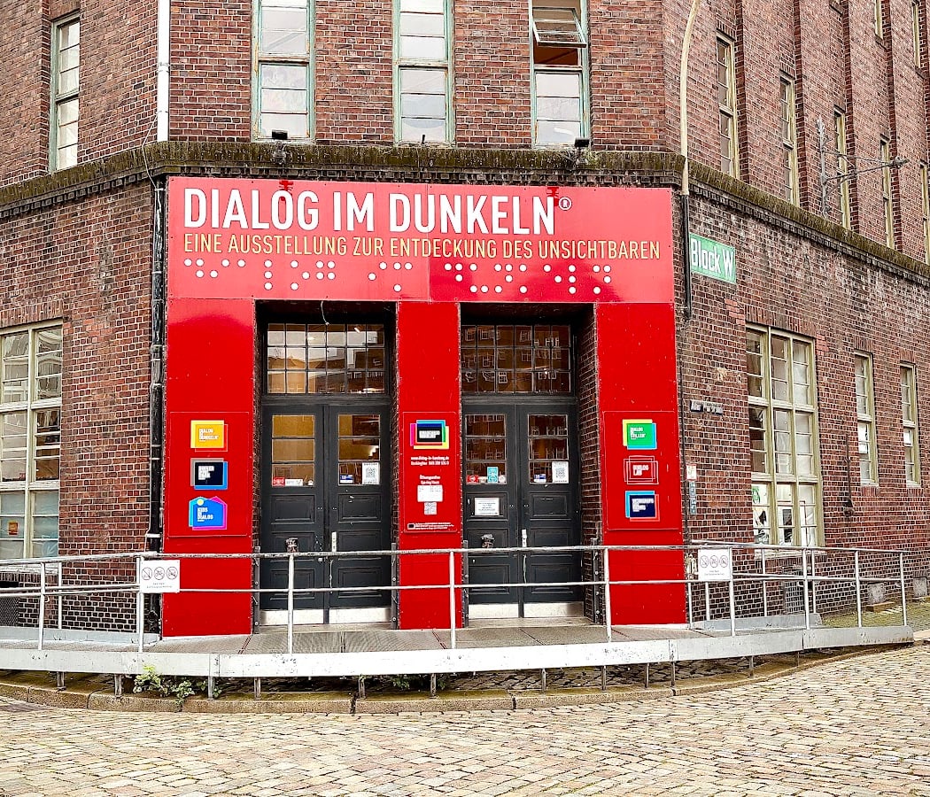 Dialog im Dunkeln 3