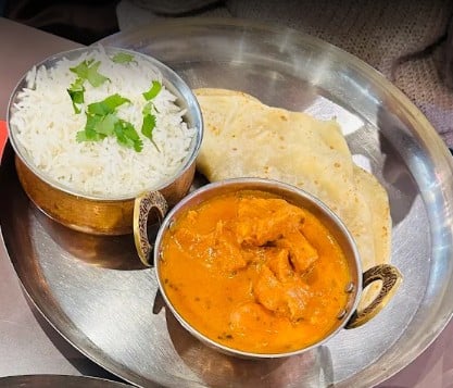 RAĀSA Indian street food 3