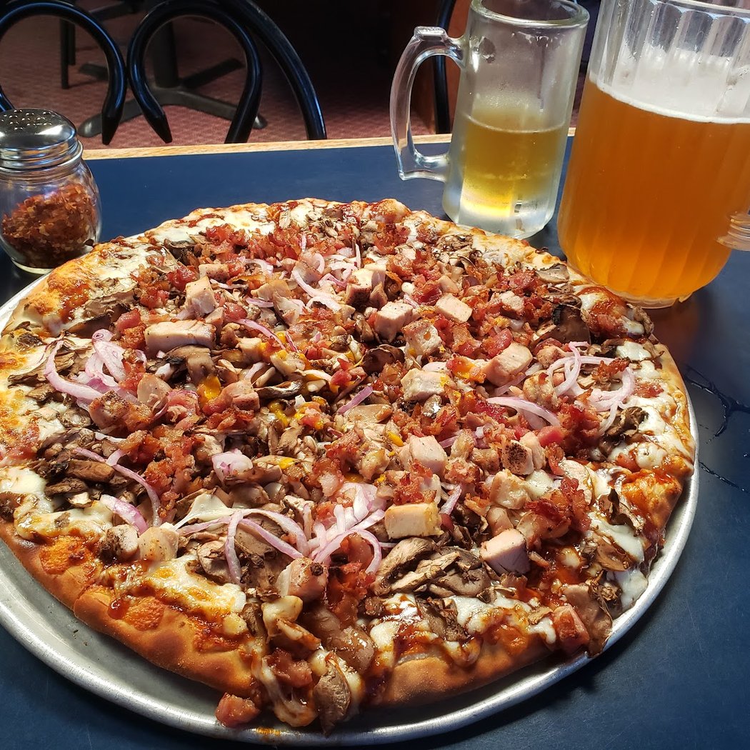 La Val's Pizza 1