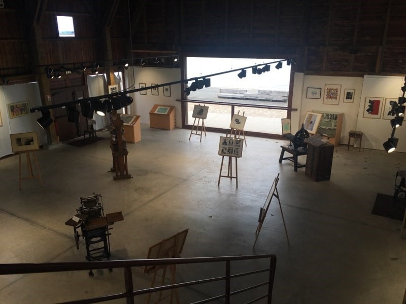 Peinture au Hangar : 3 en 1 2