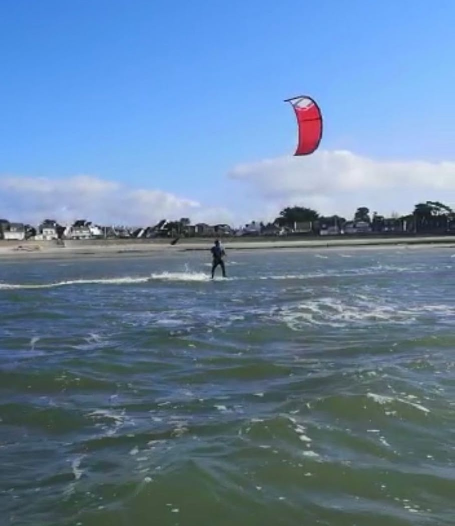 Avelkite Carnac - Kitesurfing School And De Wingfoil 2