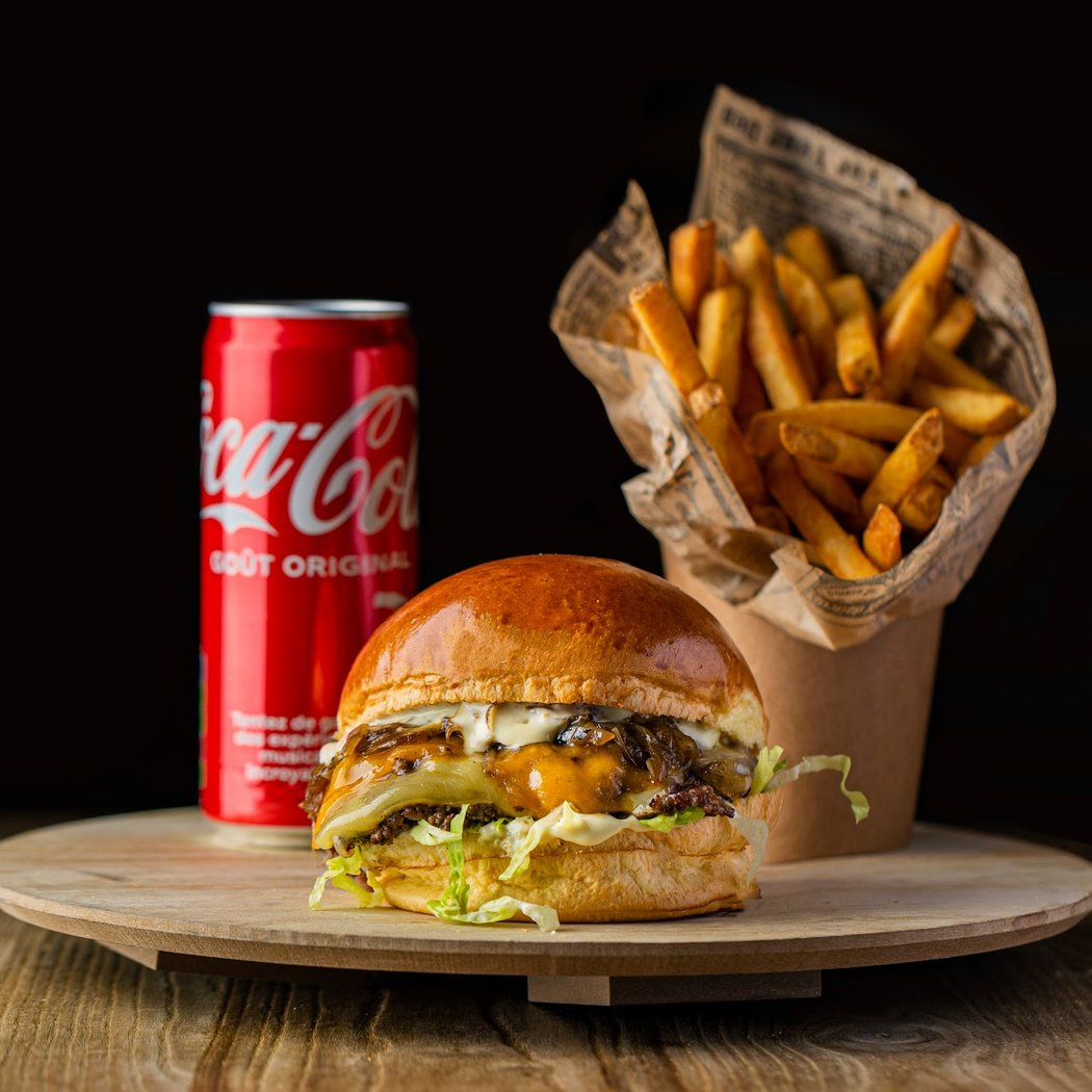 BEN'S BURGER 1
