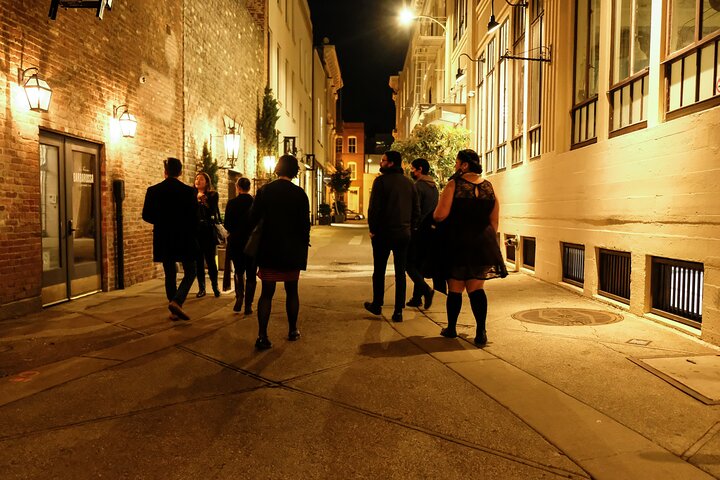 Walk with Spirits: A Haunted Pub Crawl in San Francisco 1