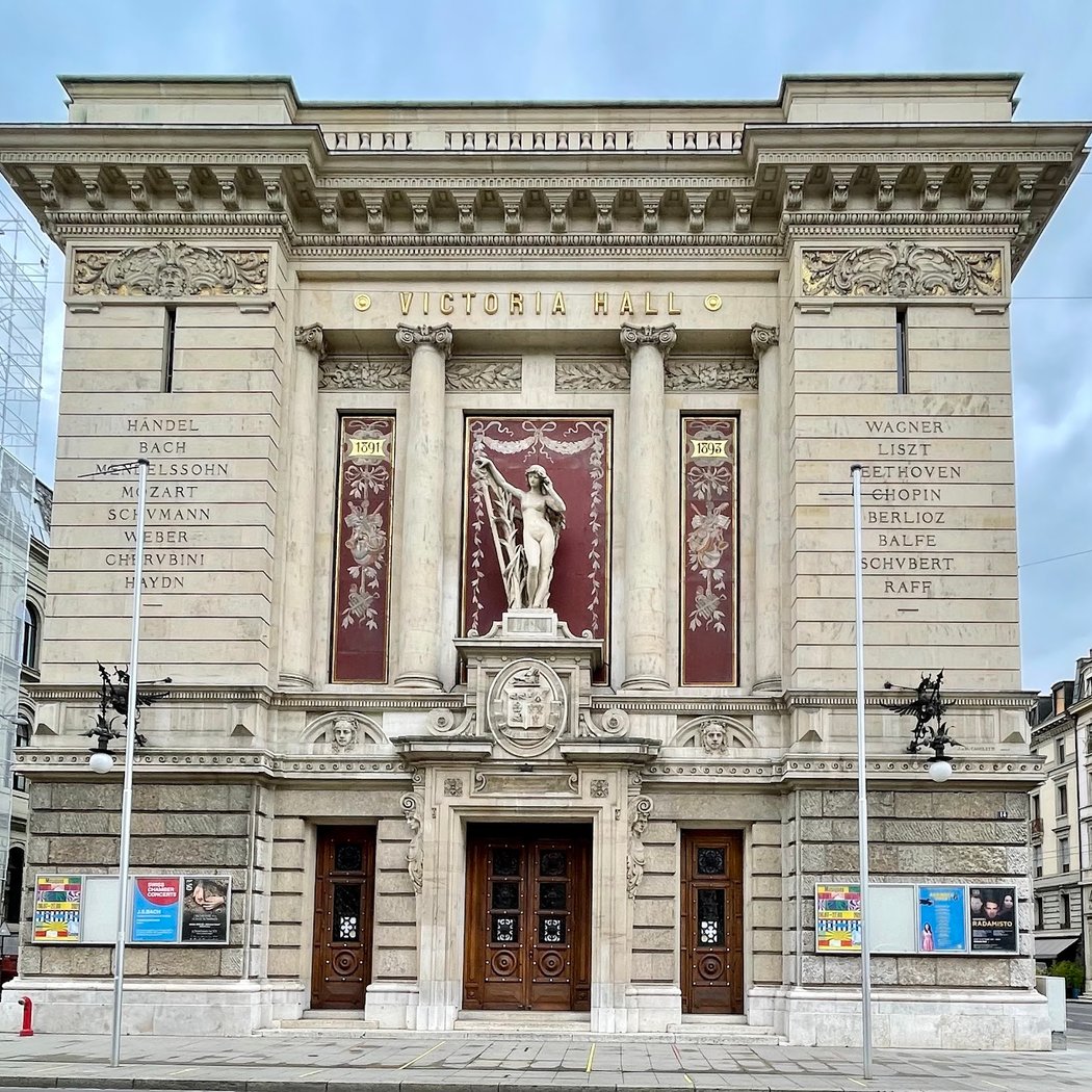 Victoria Hall 2