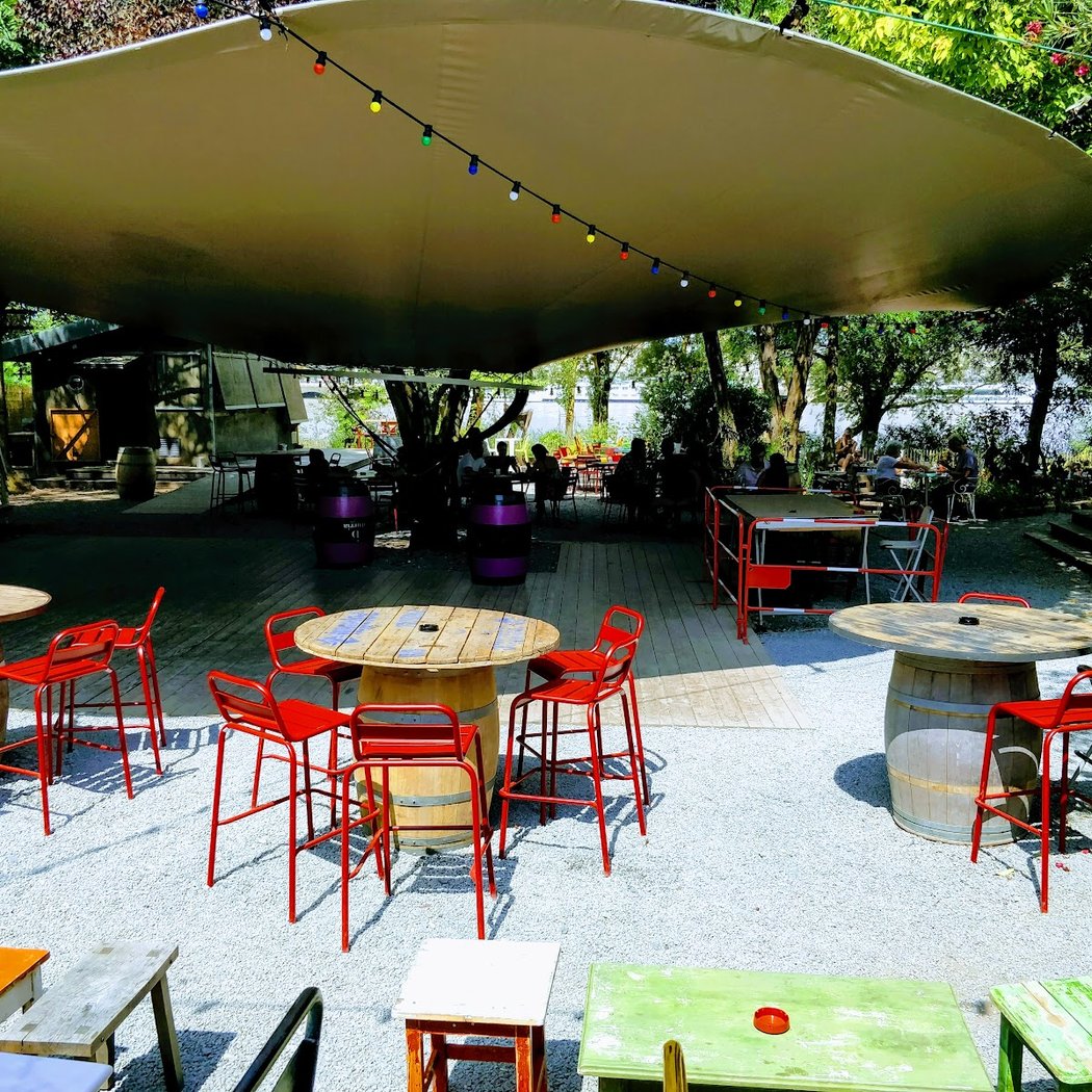 La Guinguette Chez Alriq 2