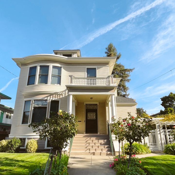 The Meyers House and Garden 3