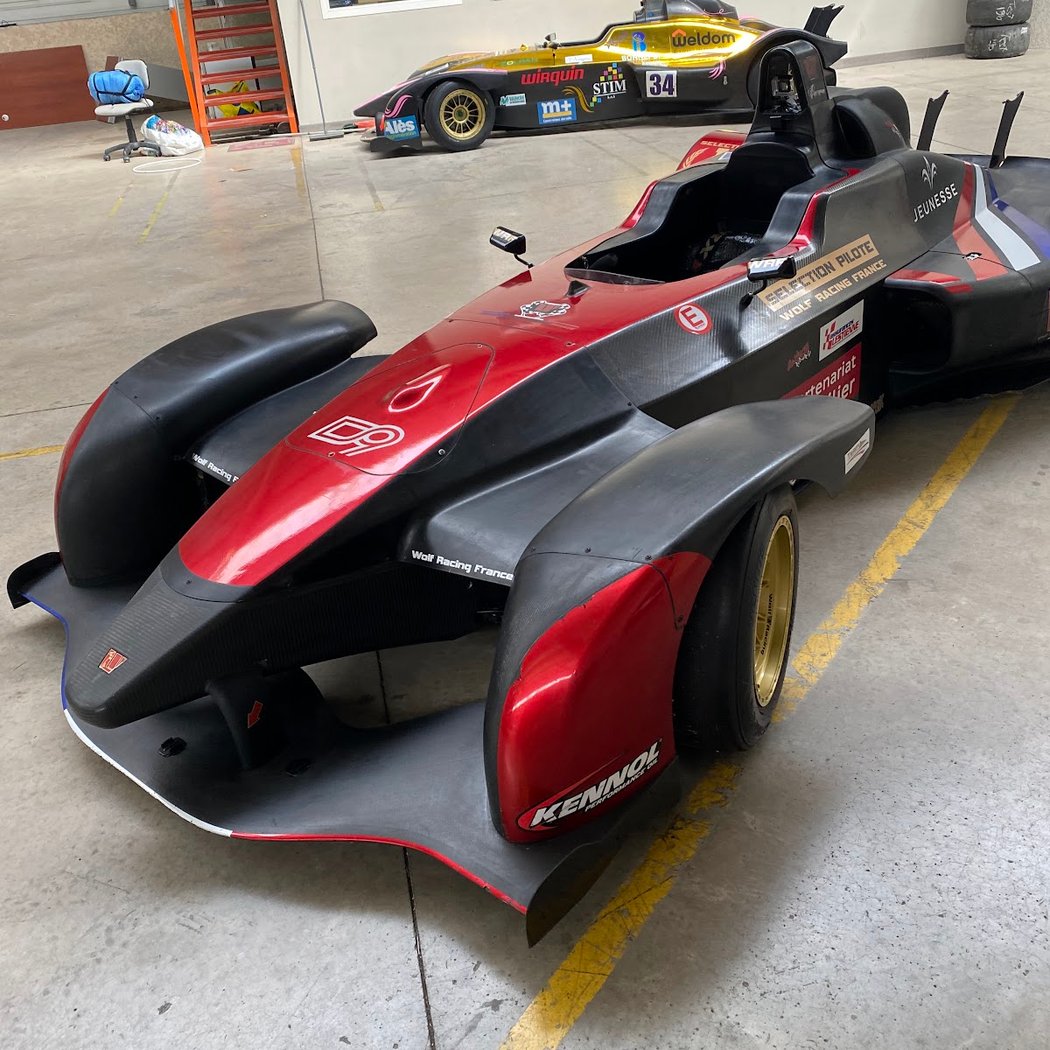 Motor Competition Wolf Racing France Saint-Martin-De-Valgalgues 2