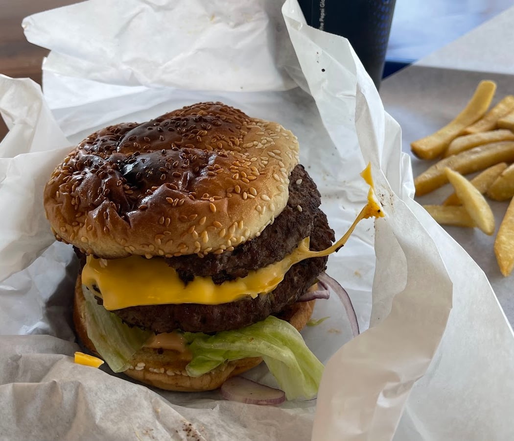 Classic Burgers of Los Gatos 1