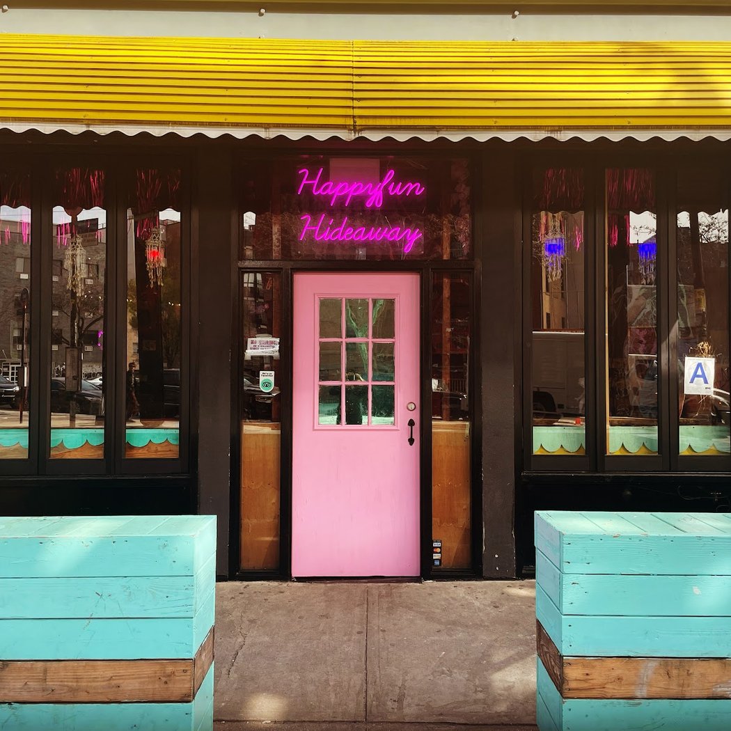 Happyfun Hideaway 3