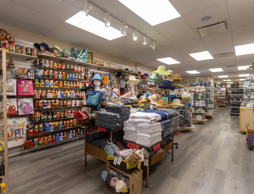 St-Petersburg Books & Gifts Store and Toys for kids 3