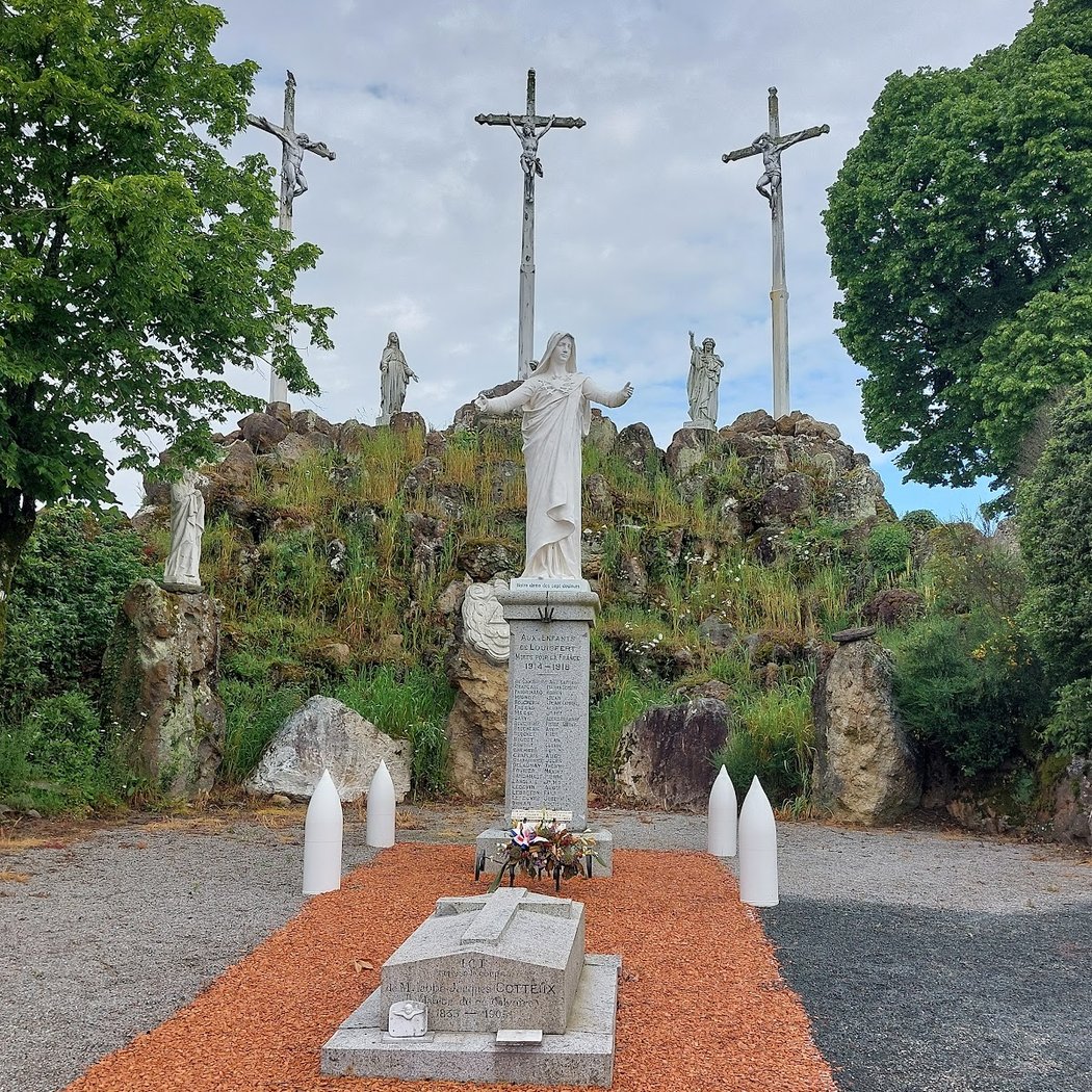 calvaire mégalithique de Louisfert 2