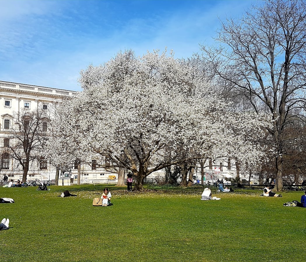 Burggarten 3