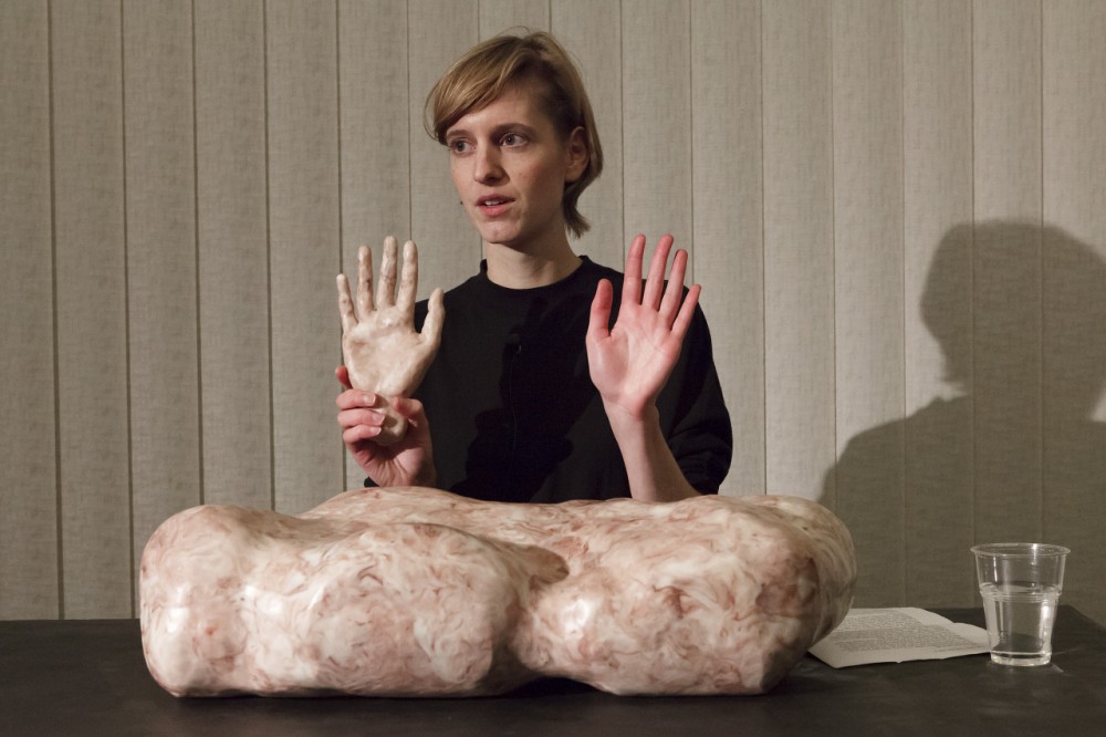Hedwig Houben, L'indomptable Main 1